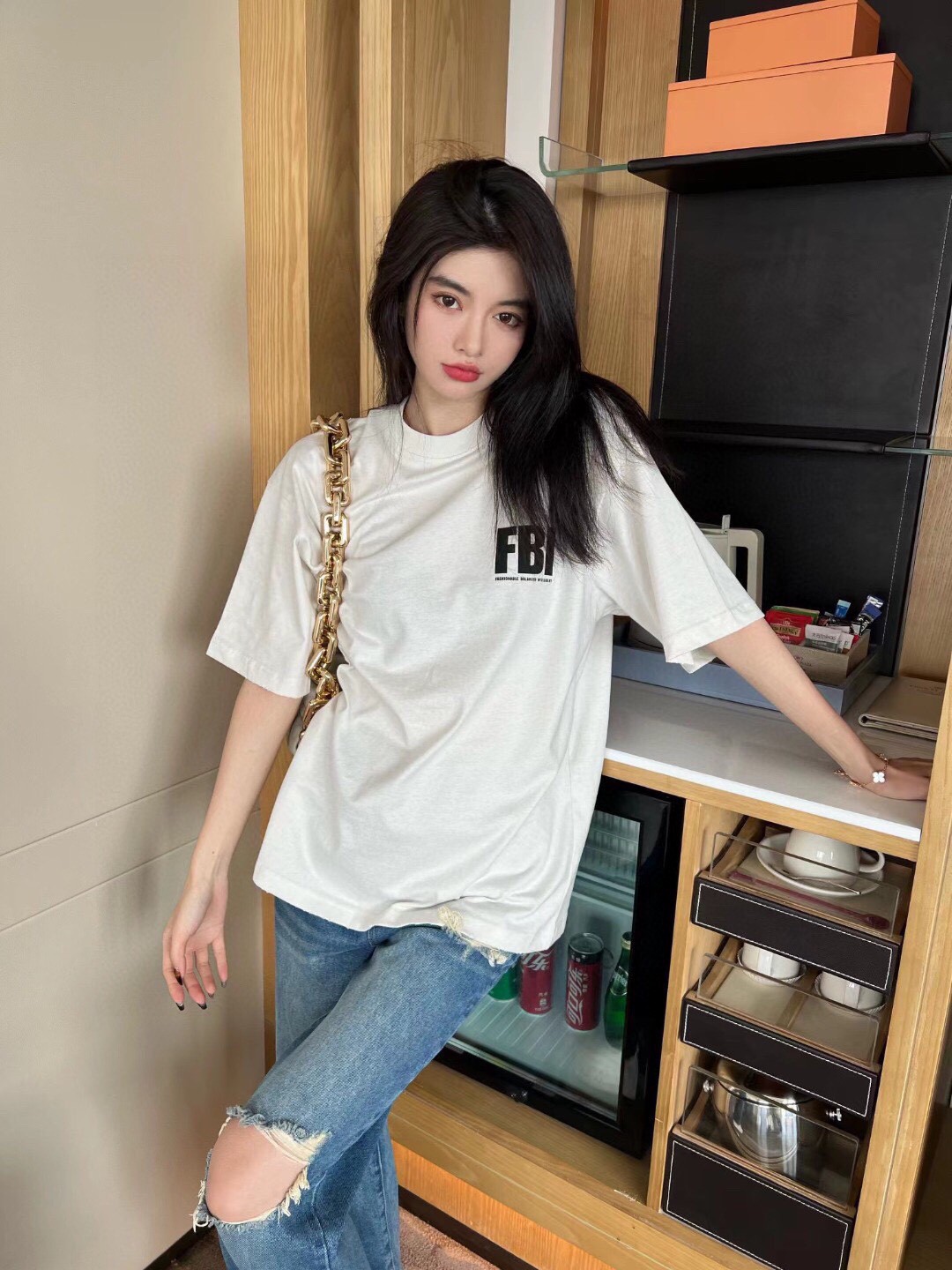 巴黎世家杏色短袖穿搭,巴黎世家fw21麦穗短袖