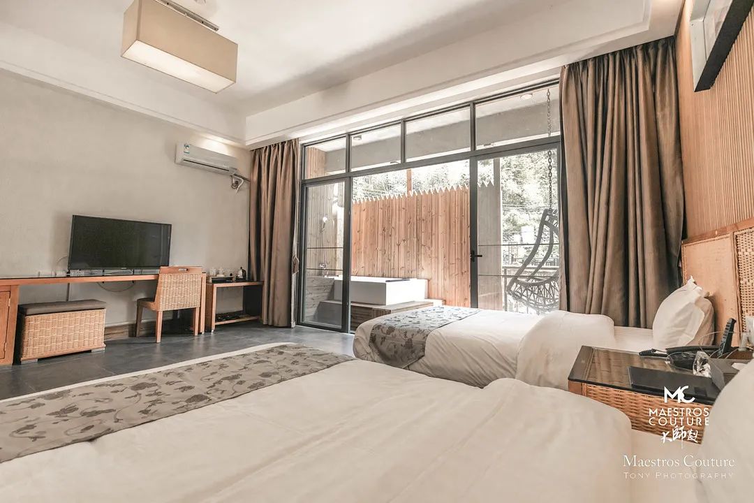 龙门竹苑泡温泉,龙门县南昆山明月竹海山庄