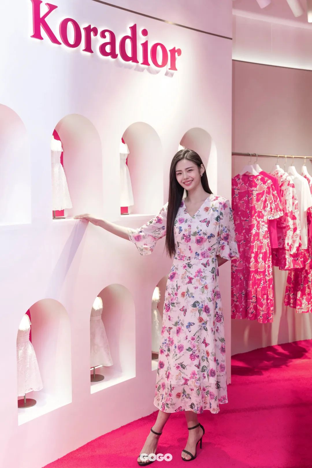 带你去看玫瑰花海,带你看玫瑰花海