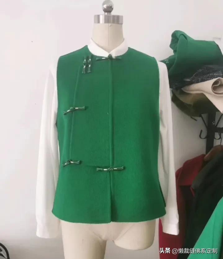 女式羊绒休闲马甲裁剪视频,双面羊绒马甲最新款裁剪图