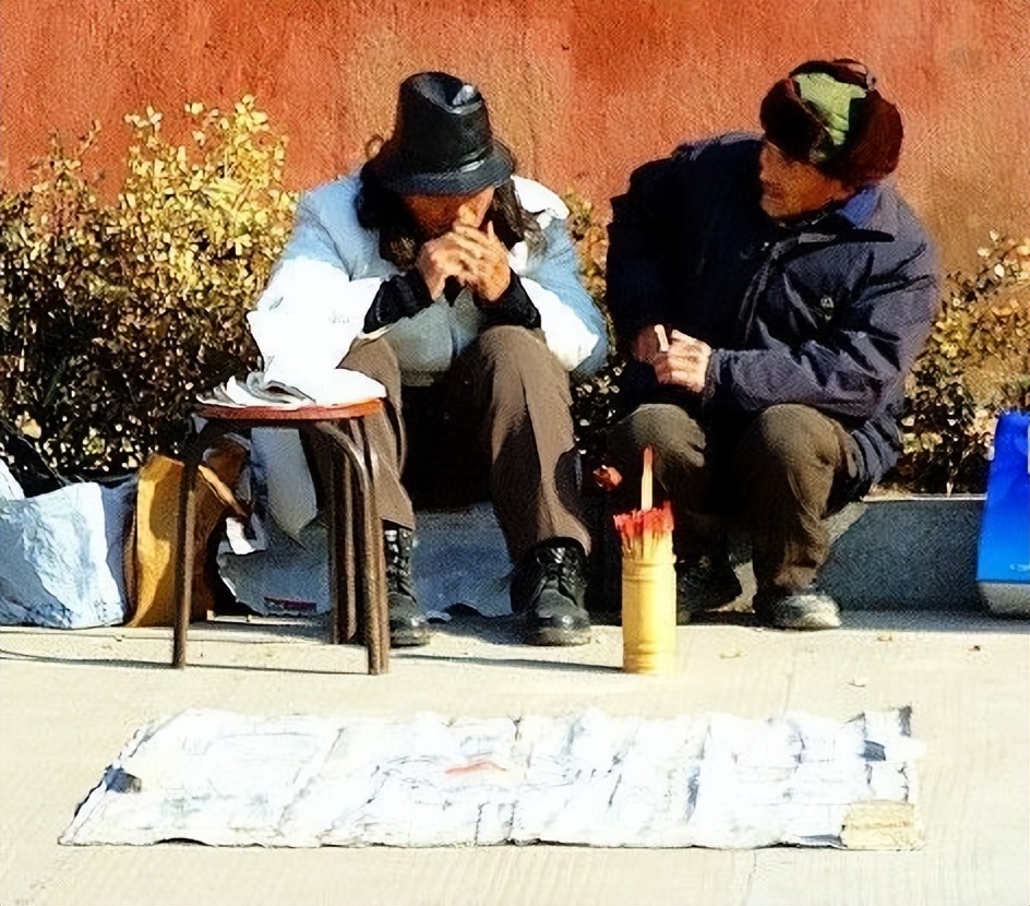 黑老大徐宗涛,父亲被枪杀,审判卷宗拉一车,材料用坏两台复印机