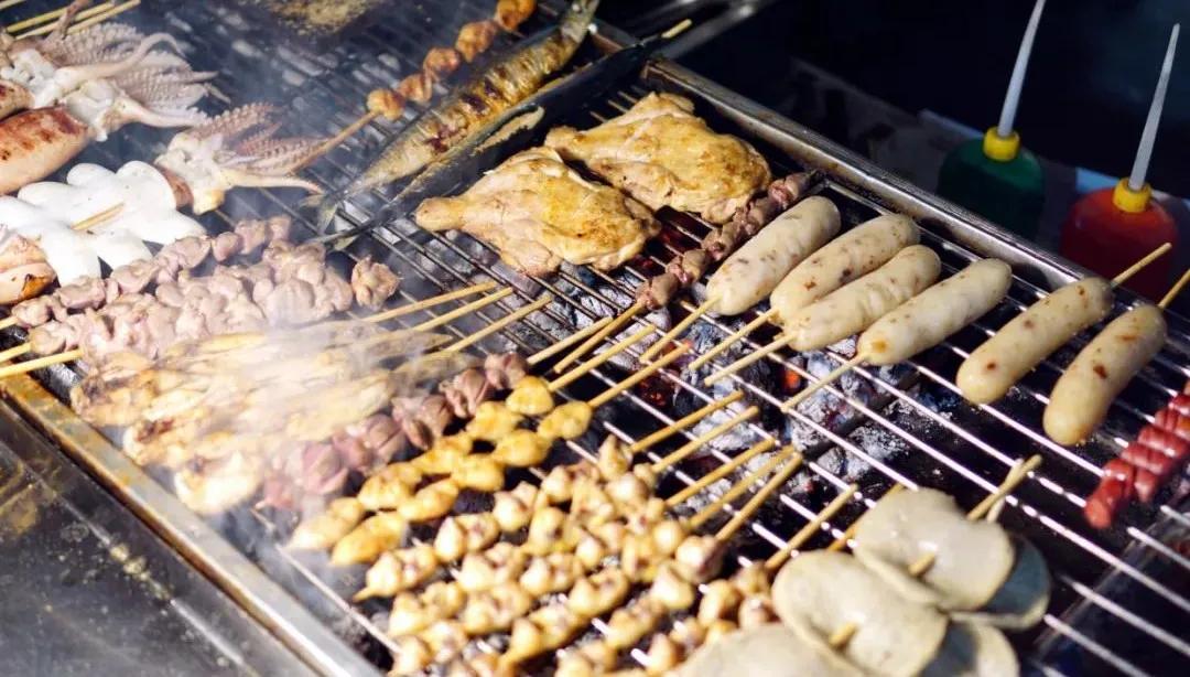 晚餐太晚会长胖吗,晚餐吃太饱太迟的坏处