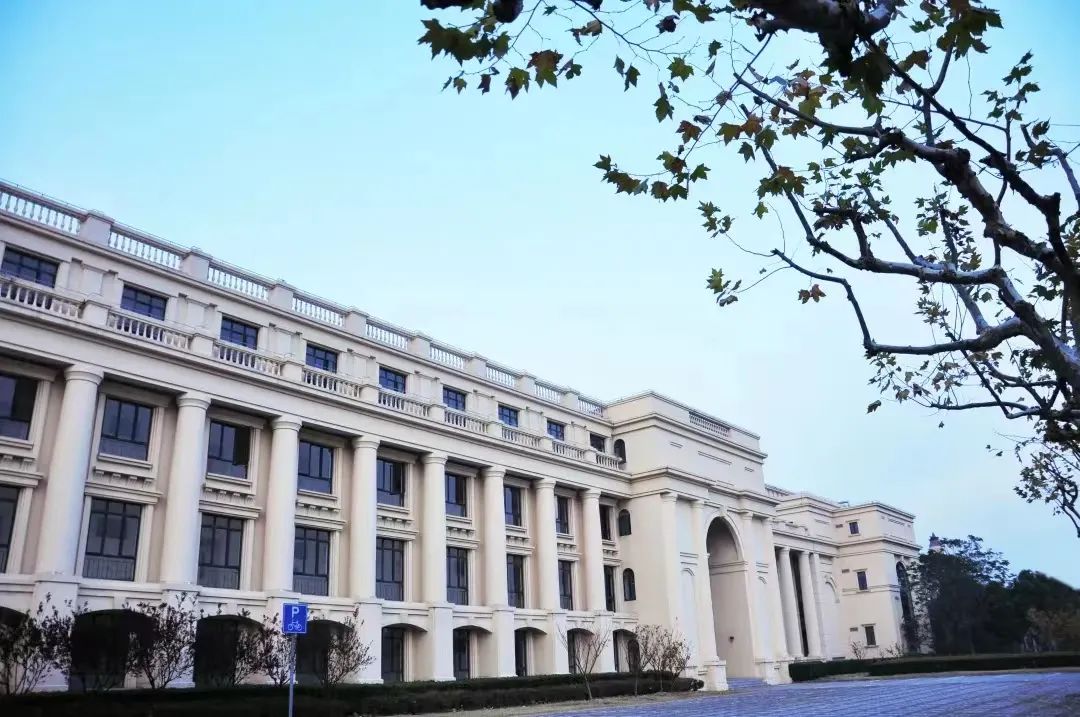 【速看汇总】上海外国语大学2022年招生专业全纪录！