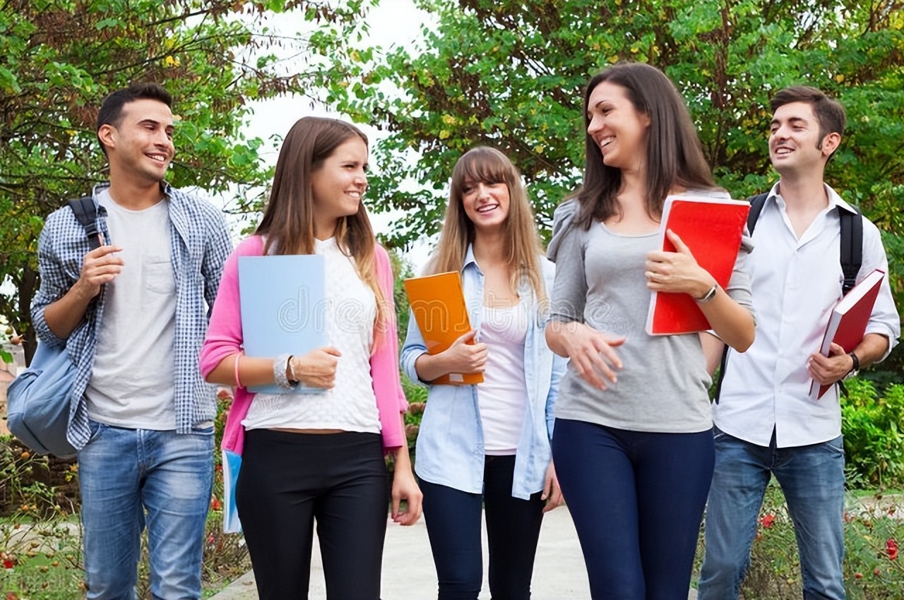 英语写作教学中如何互评,英语写作课自评互评