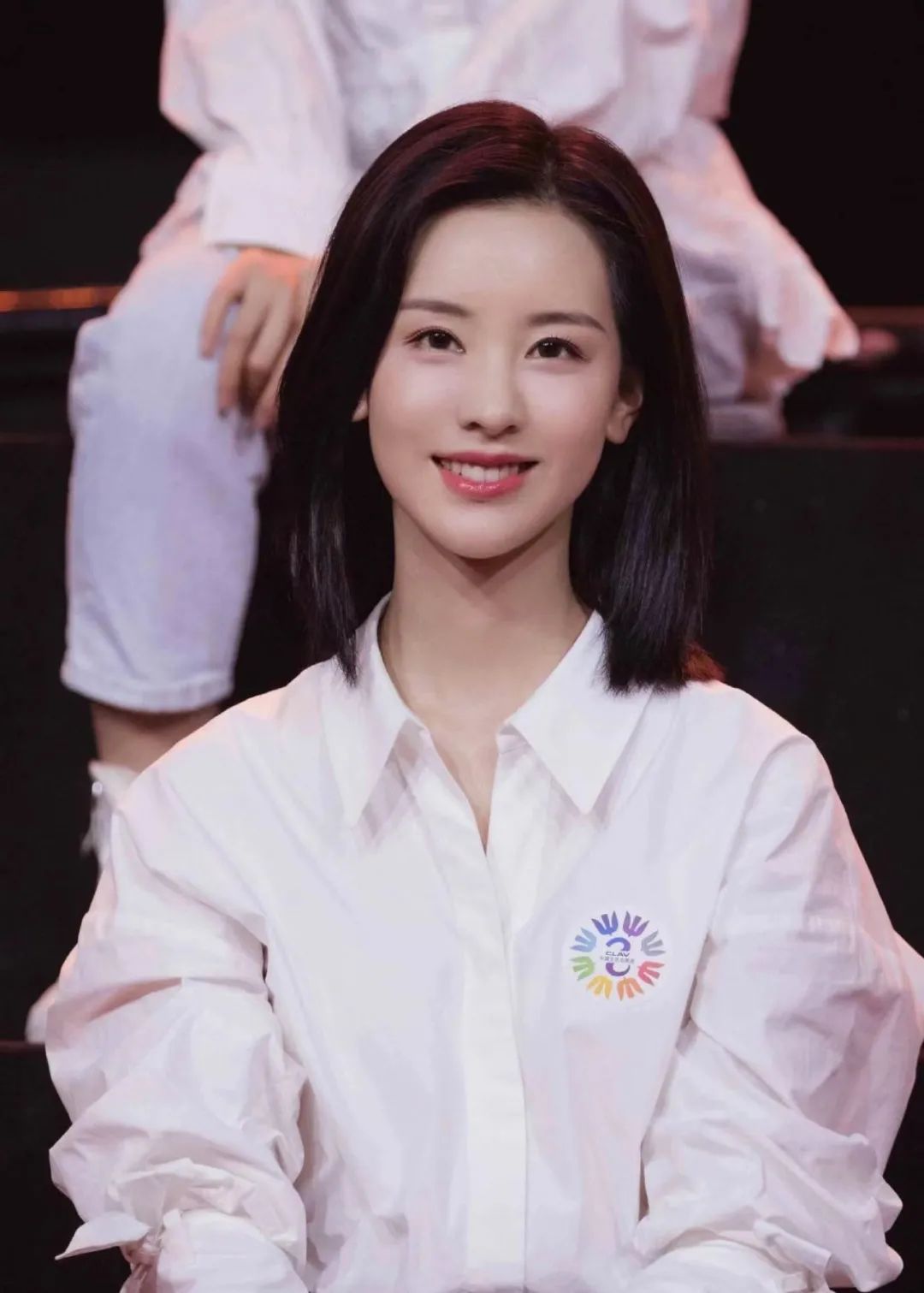 脸型不对称的女孩咋办,脸型不好看怎么整容