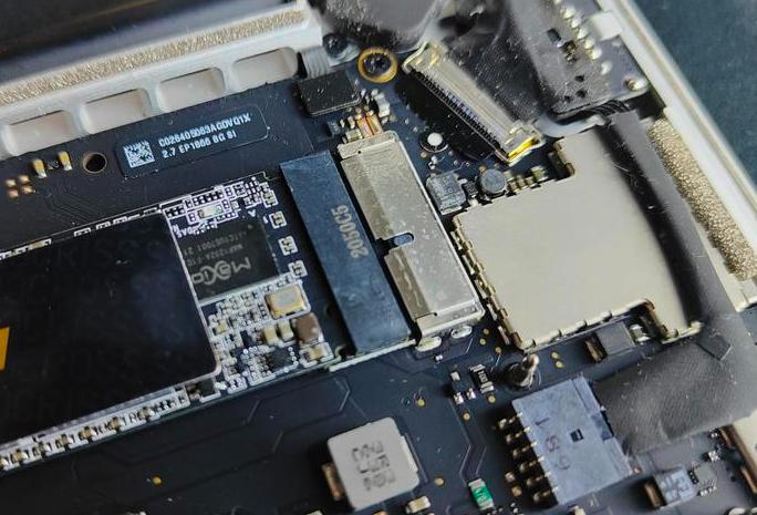 macbookpro13寸2016款升级硬盘,17款macbookpro升级硬盘推荐