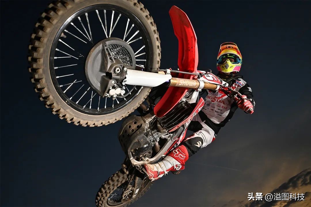 尼康z70200f2.8,尼康501.4g深度测评