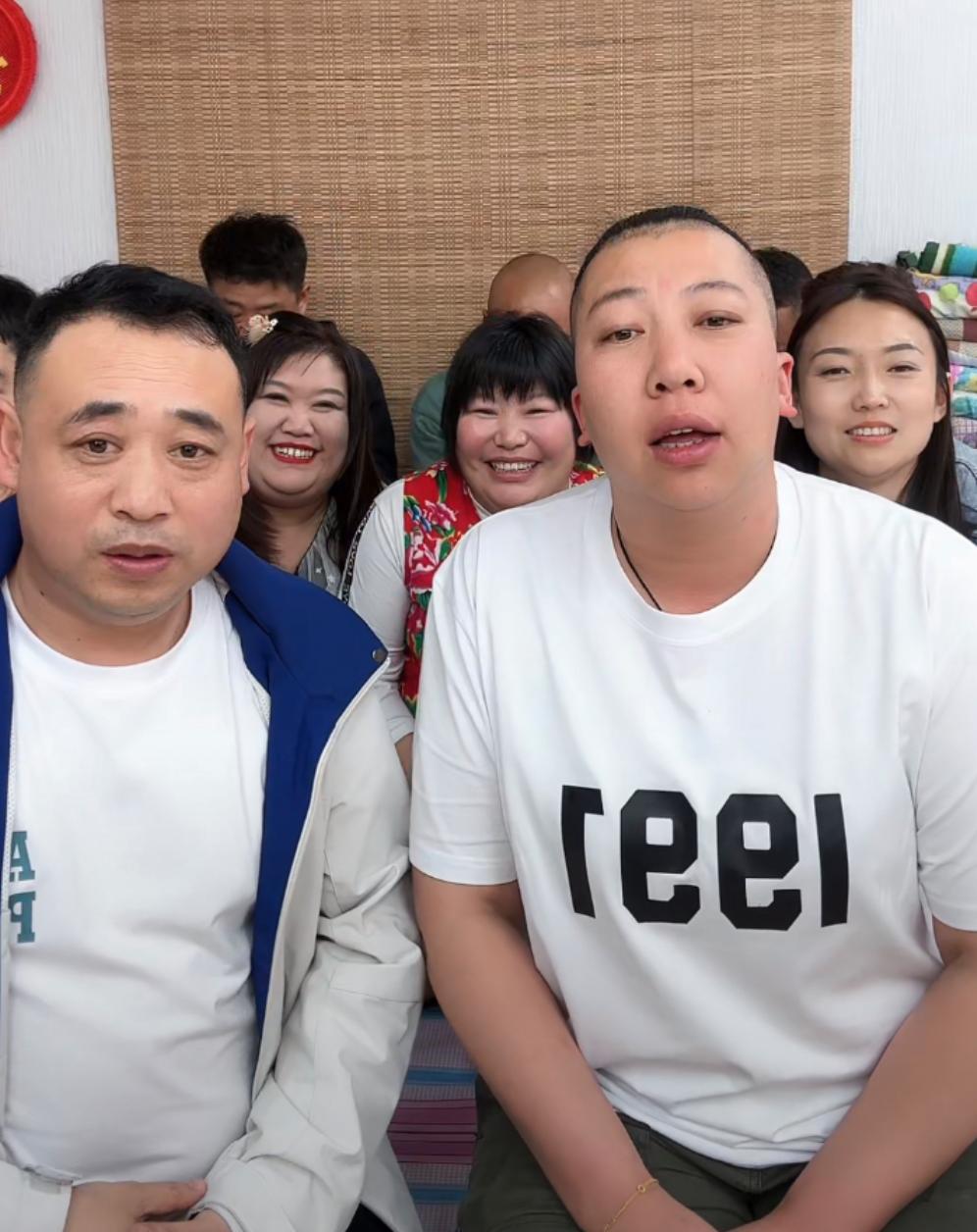 东北雨姐首场带货直播销量,东北雨姐走红视频