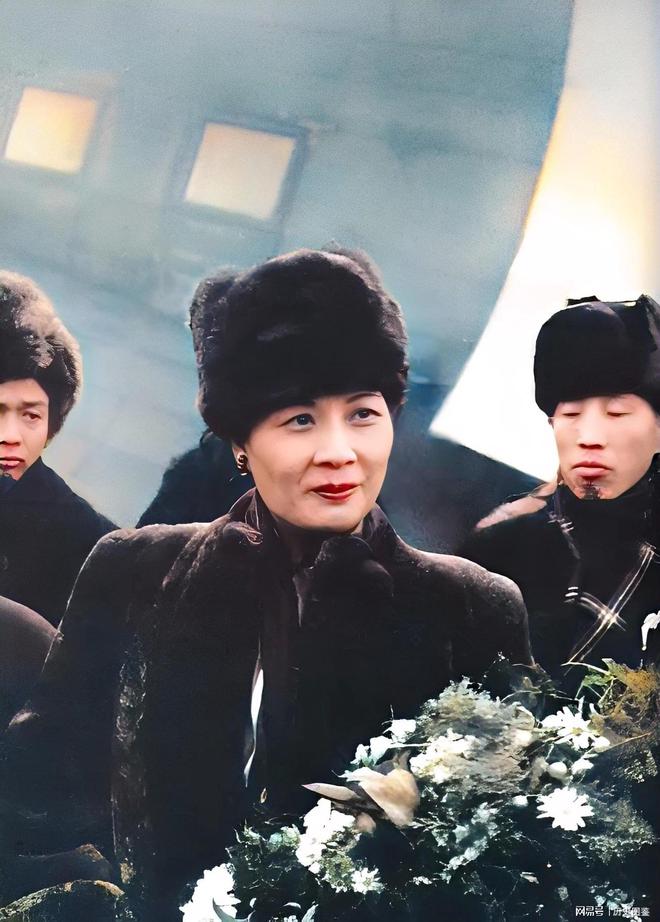 宋美龄生活困难,宋美龄晚年穷苦