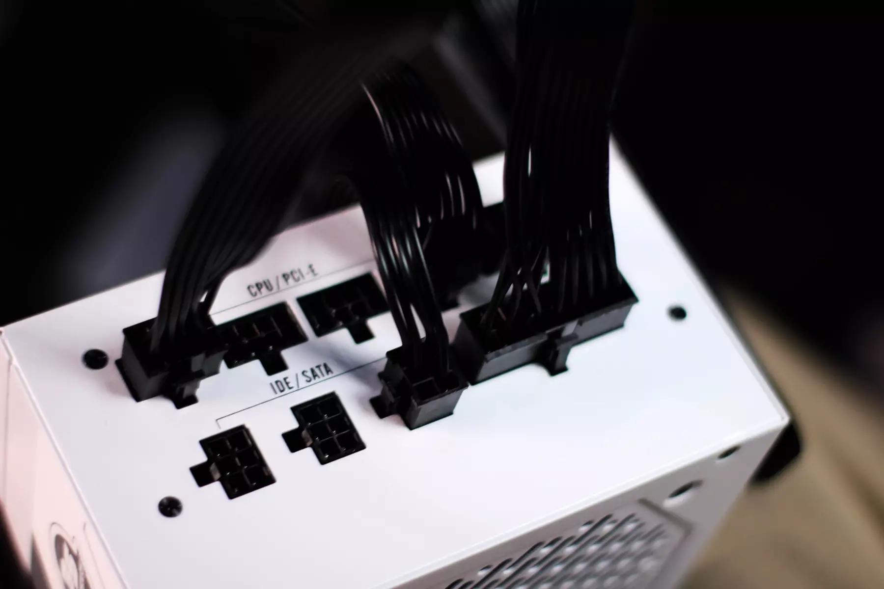 影驰b660m金属大师,影驰b660金属大师主板超外频