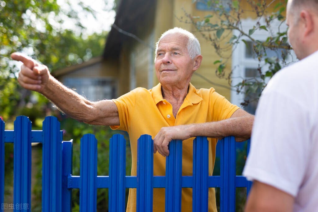 中年男人抱怨父母老婆该怎么安慰,中年爸爸的无奈