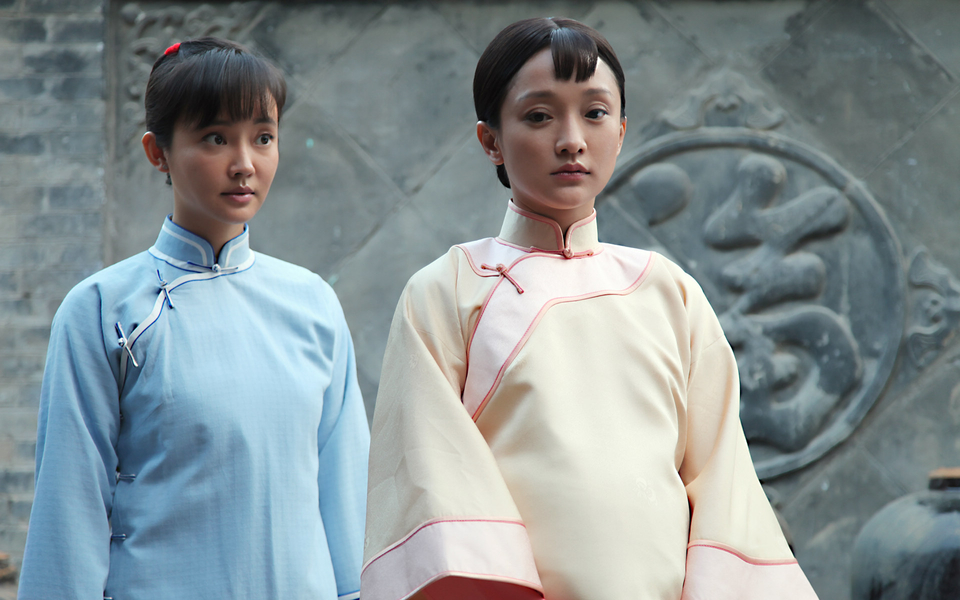 红高粱九儿和余占鳌高粱地告别,红高粱九儿愿意和余占鳌打鬼子