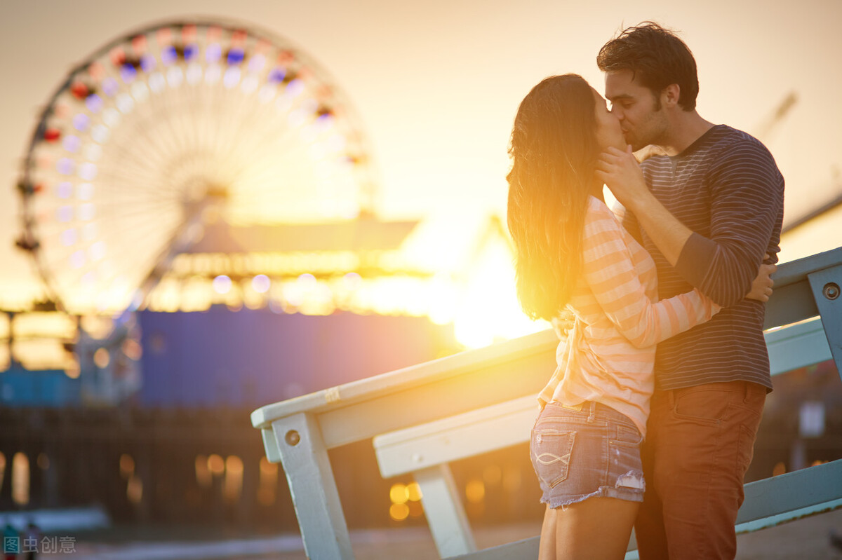 世界杯就要来了，有对象的女人，要注意了