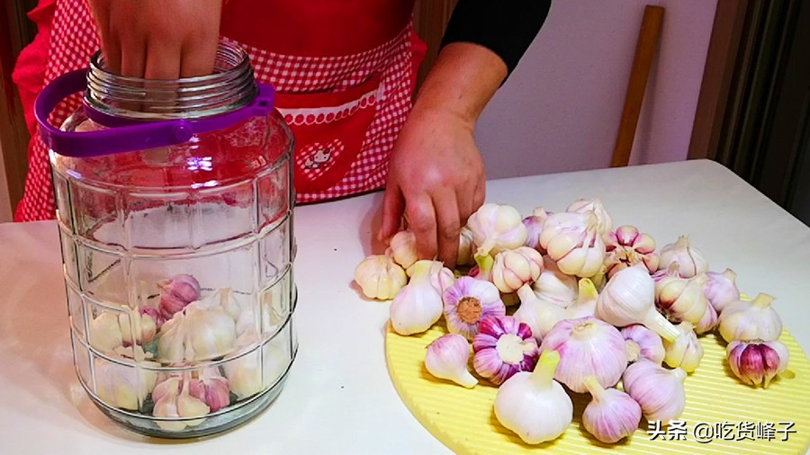 怎样腌糖蒜好吃放时间长,正宗糖蒜怎么腌放很久都没事