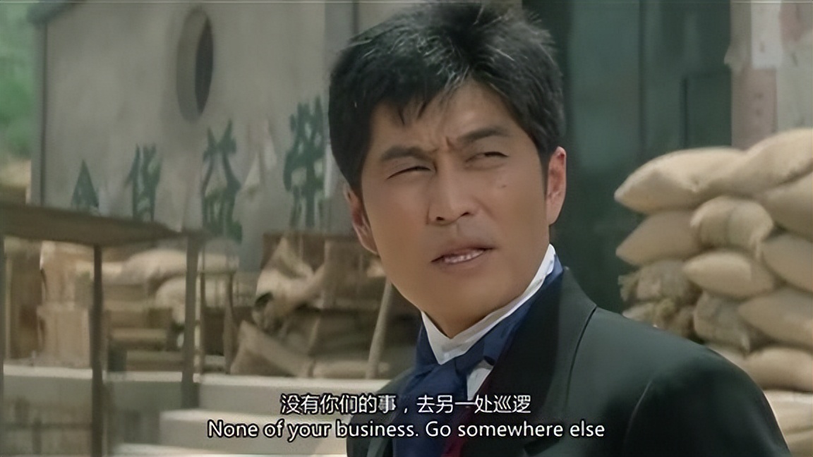 年轻和成龙、周星驰演戏，老了隐居河北农村，68的林威活的太飒了