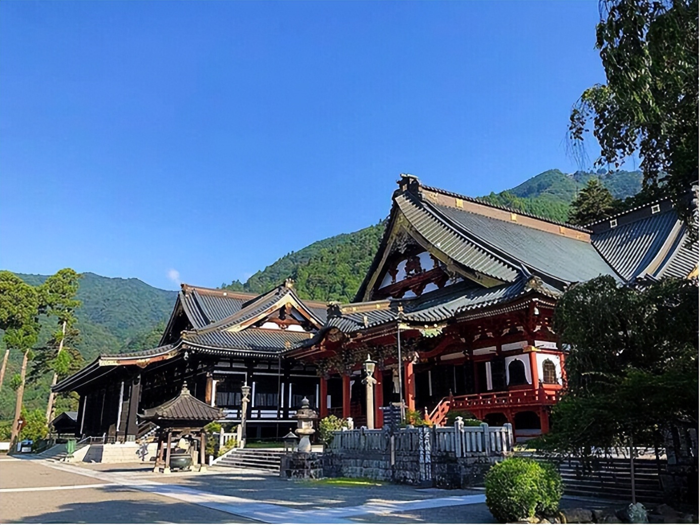 日本三大神器草薙剑真实来历,天下五剑日本国宝