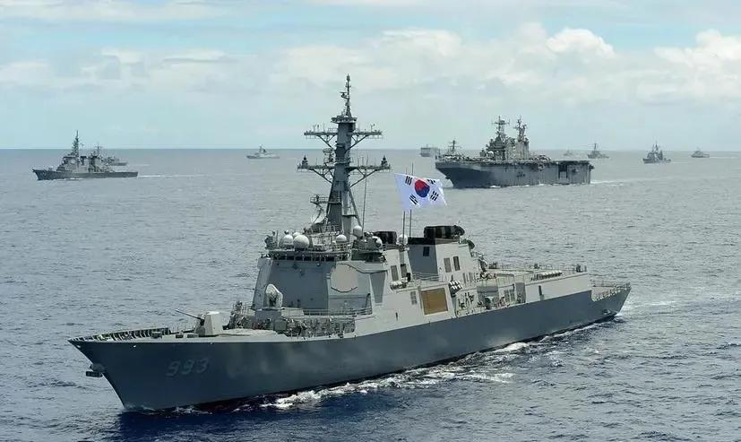 韩国网民评论韩国海军vs中国海军,当韩国军队遇上中国军队