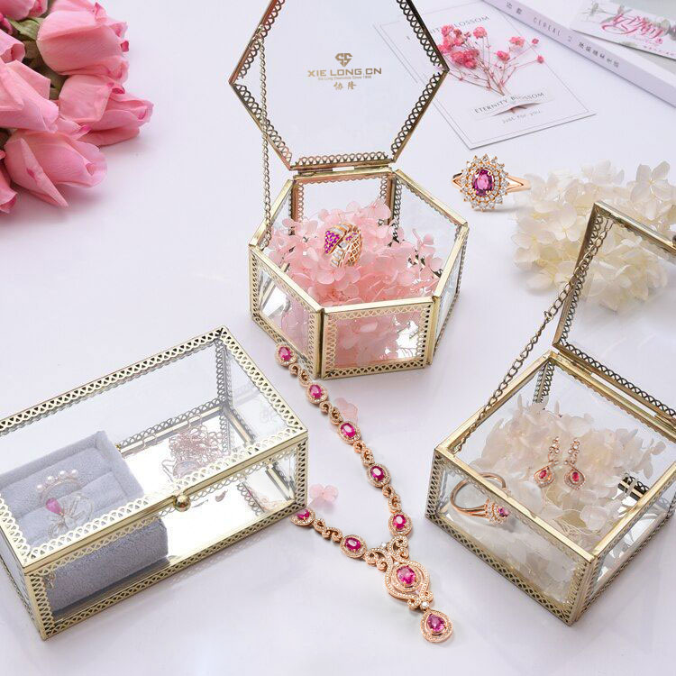 出门旅行带什么珠宝,去旅行买什么珠宝最好