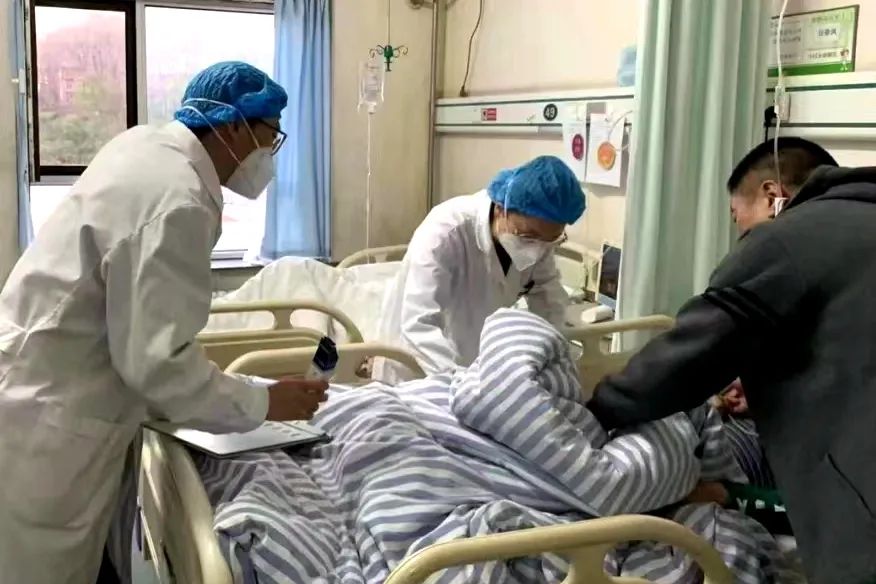 抗疫战场勇担当最美巾帼展风采,战疫路上退伍不褪色抗疫显风采