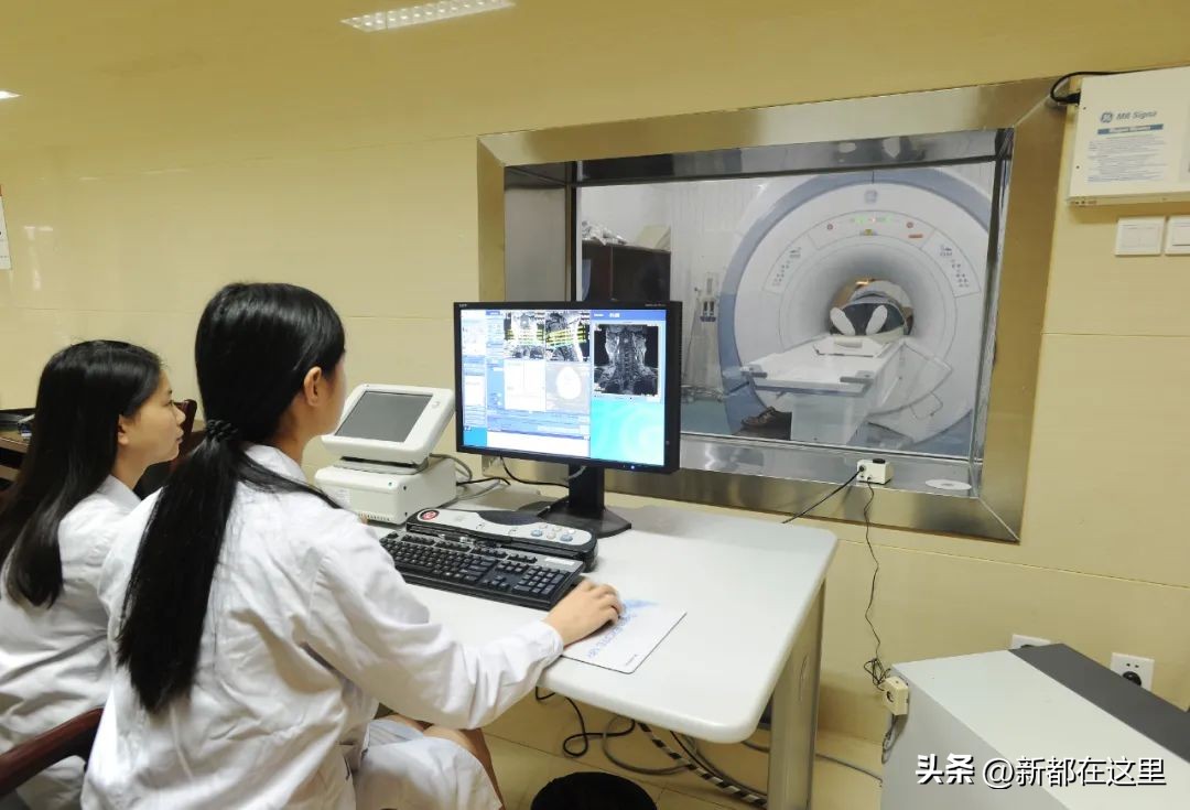 医院拍的片子看不清楚怎么办,医院拍的片子看不懂怎么办