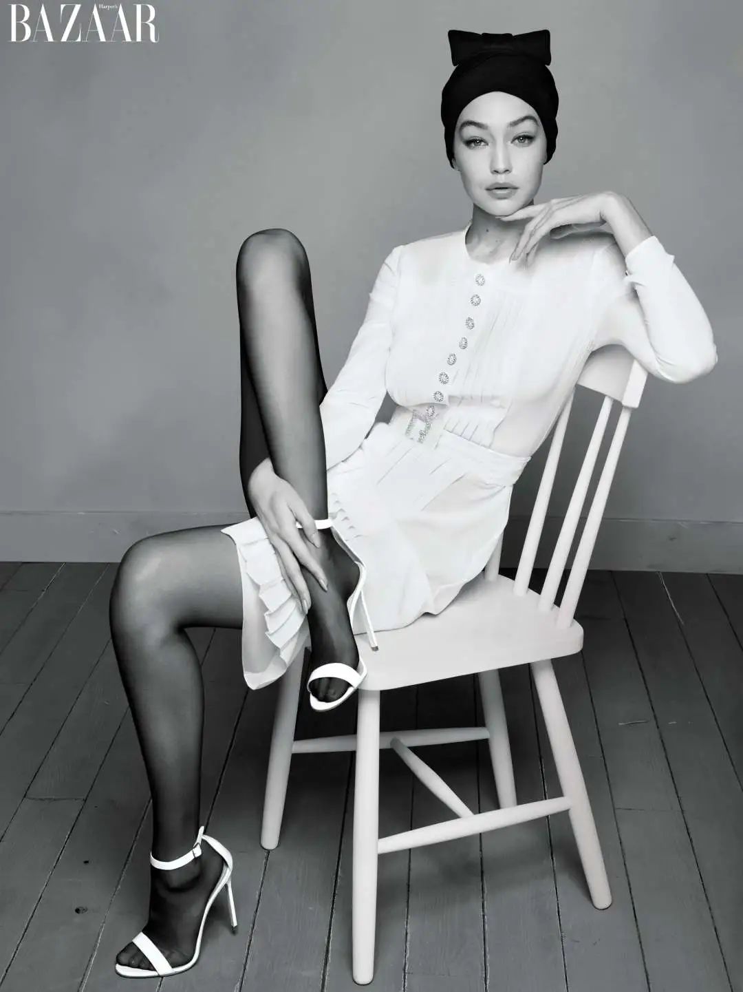 谁说丝袜只能配长靴,谁说丝袜不能配匡威的