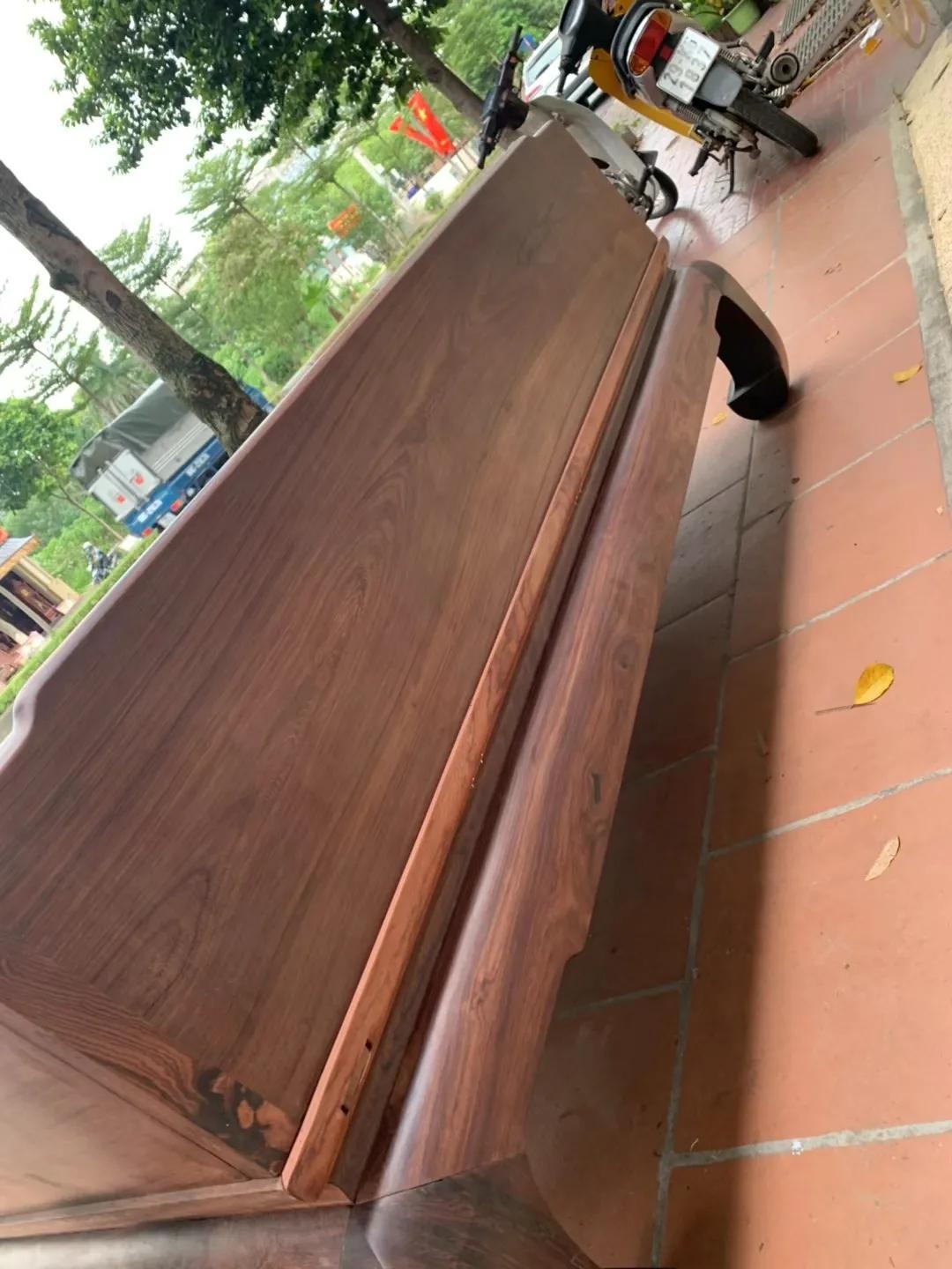 精品老料白酸枝罗汉床,独板东非酸枝罗汉床三件套价格