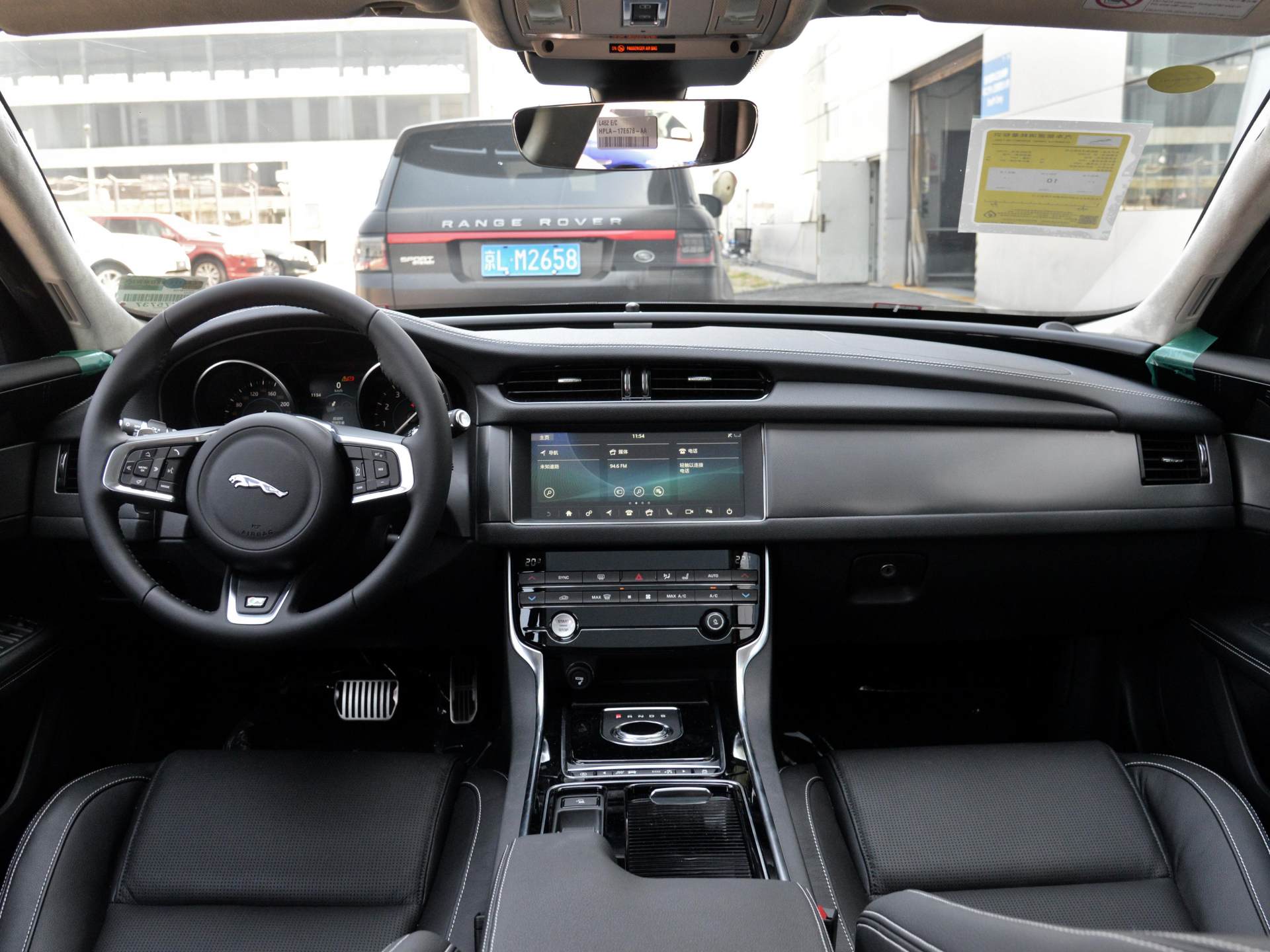 冷门进口捷豹xf,捷豹xf后排空间