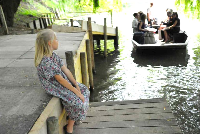 法国塞纳河畔美景,法国塞纳河畔两岸风光