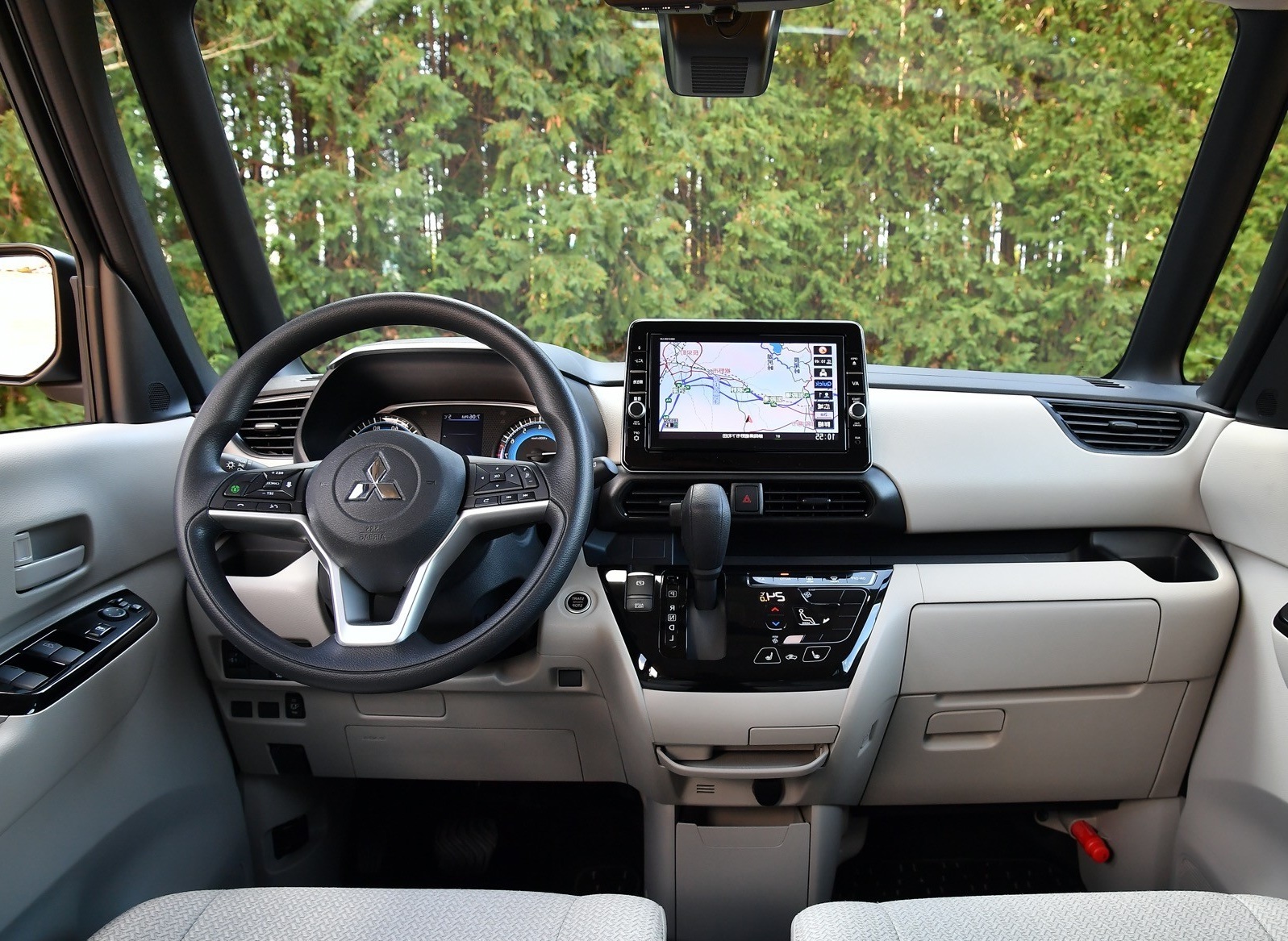 三菱mini敞篷版,三菱mini汽车价格15至16万