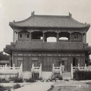 日军日记：半夜偷袭了村庄，为实施惩戒，我将*雷手**塞入女人*体下**中