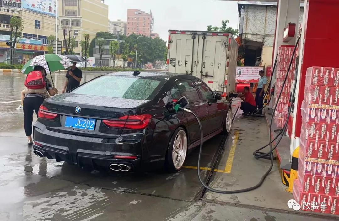 宝马7系改装新款细节,新款宝马7系改装