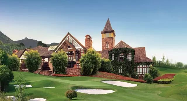 安吉绿城龙王溪精装修高尔夫别墅,绿城龙王溪小镇别墅