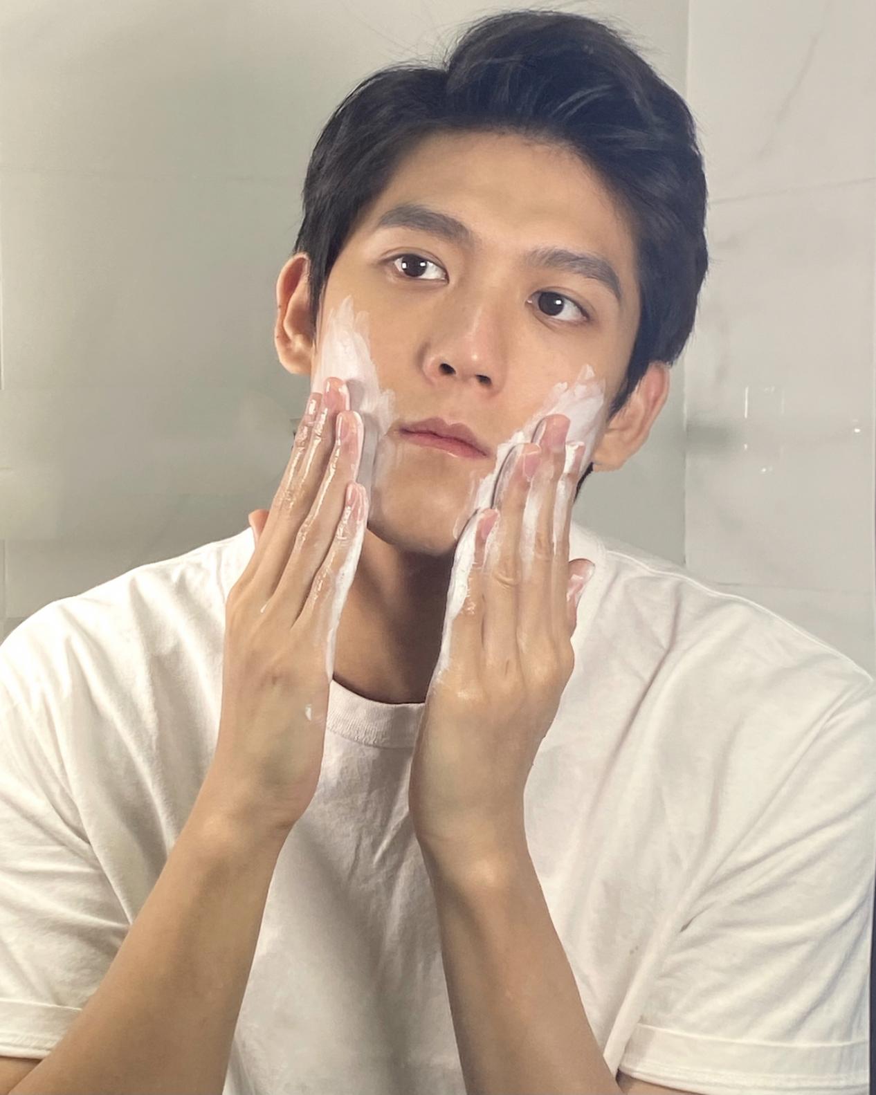 男士洗面奶控油去螨排行榜前十名,男士用什么洗面奶控油祛痘效果好