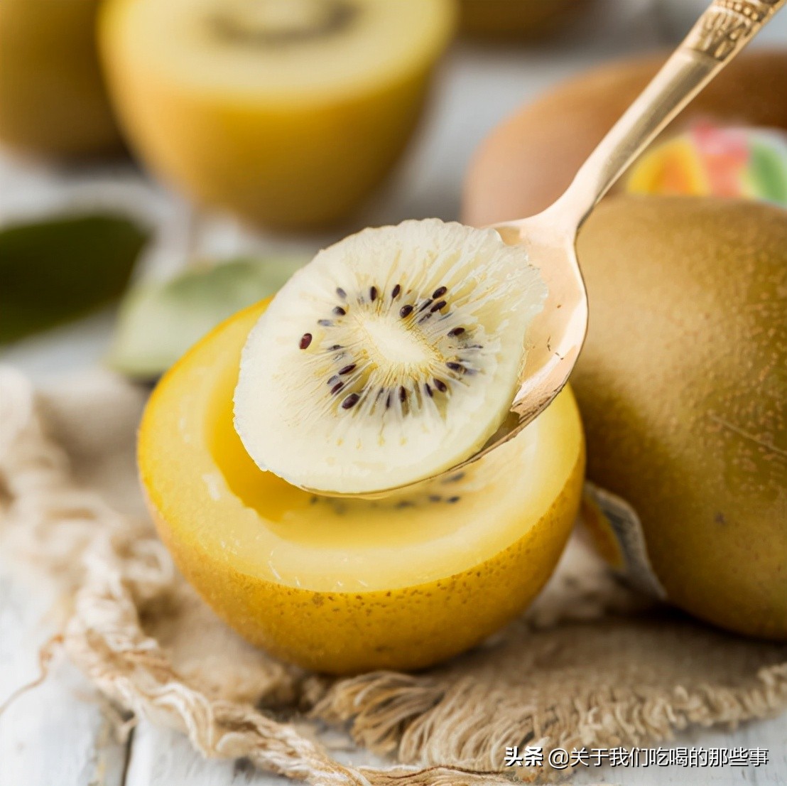 为什么奇异果叫奇果又叫猕猴桃呢,猕猴桃和奇异果有什么不同的地方