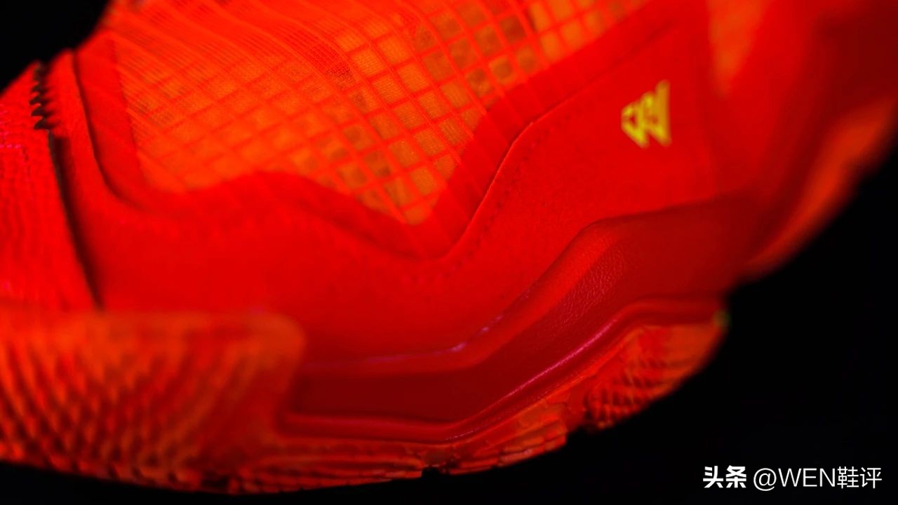 威少aj28,aj28给威少出的配色