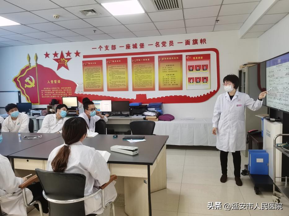 致敬医师铭记事迹,医心向党最美医师先进事迹