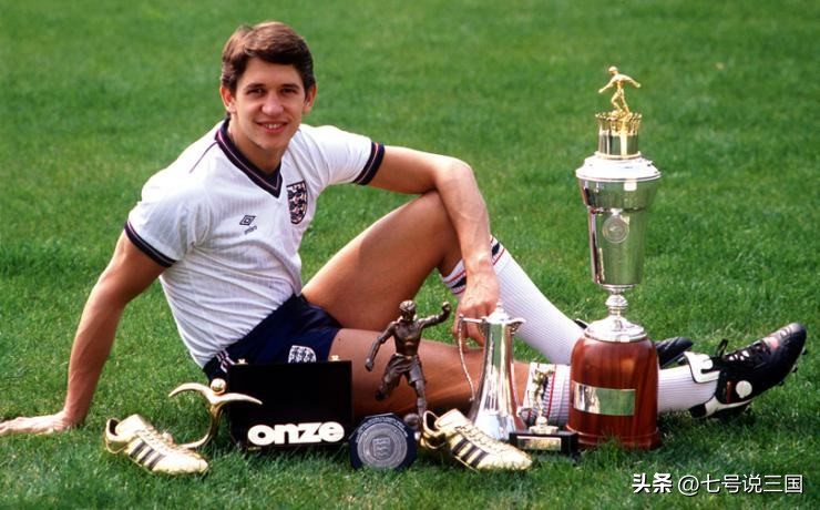 18年世界杯c罗梅西失点,历史上世界杯进球最多的球员排名