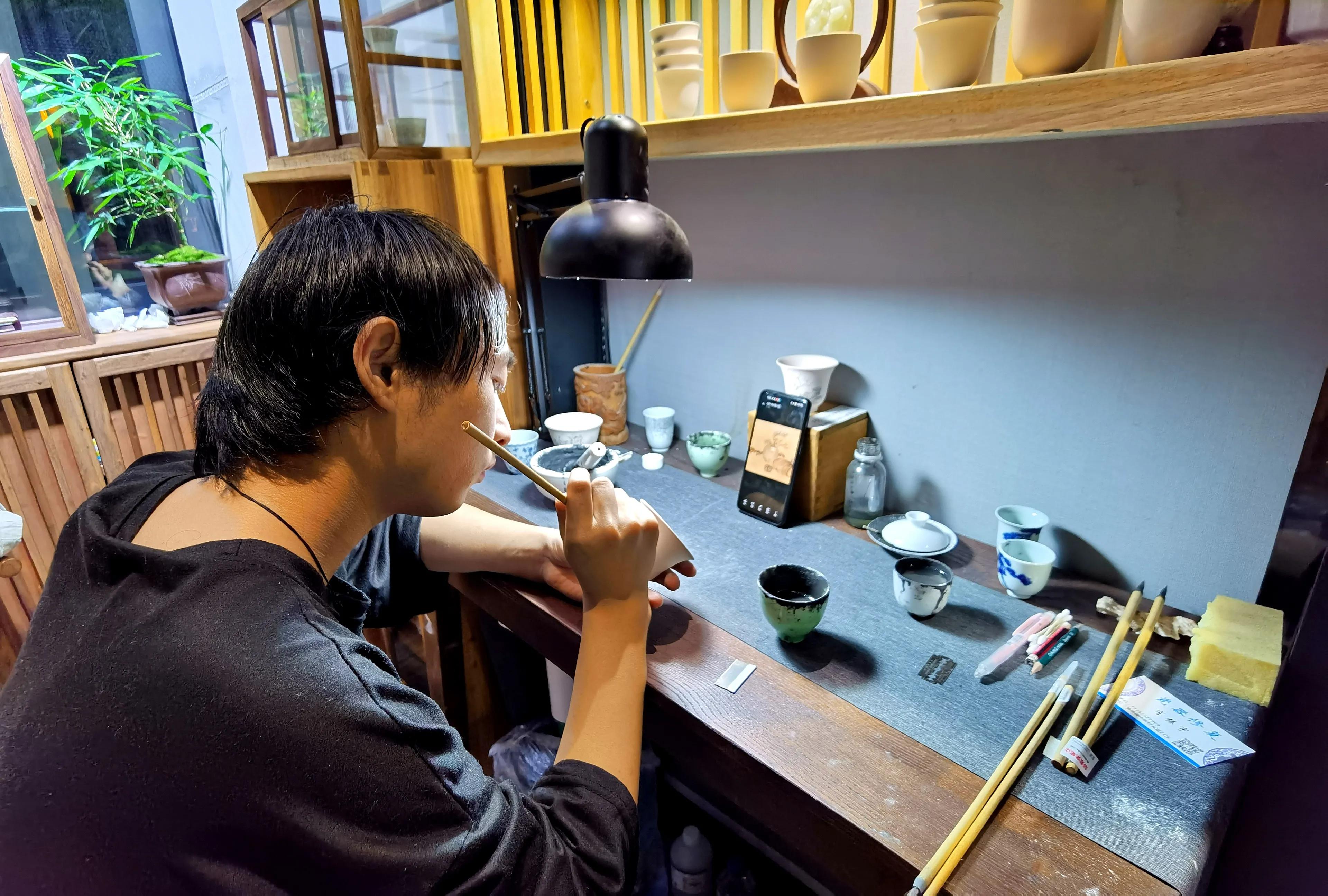 景德镇旅游必买瓷器,景德镇最值得去的瓷器文化景点