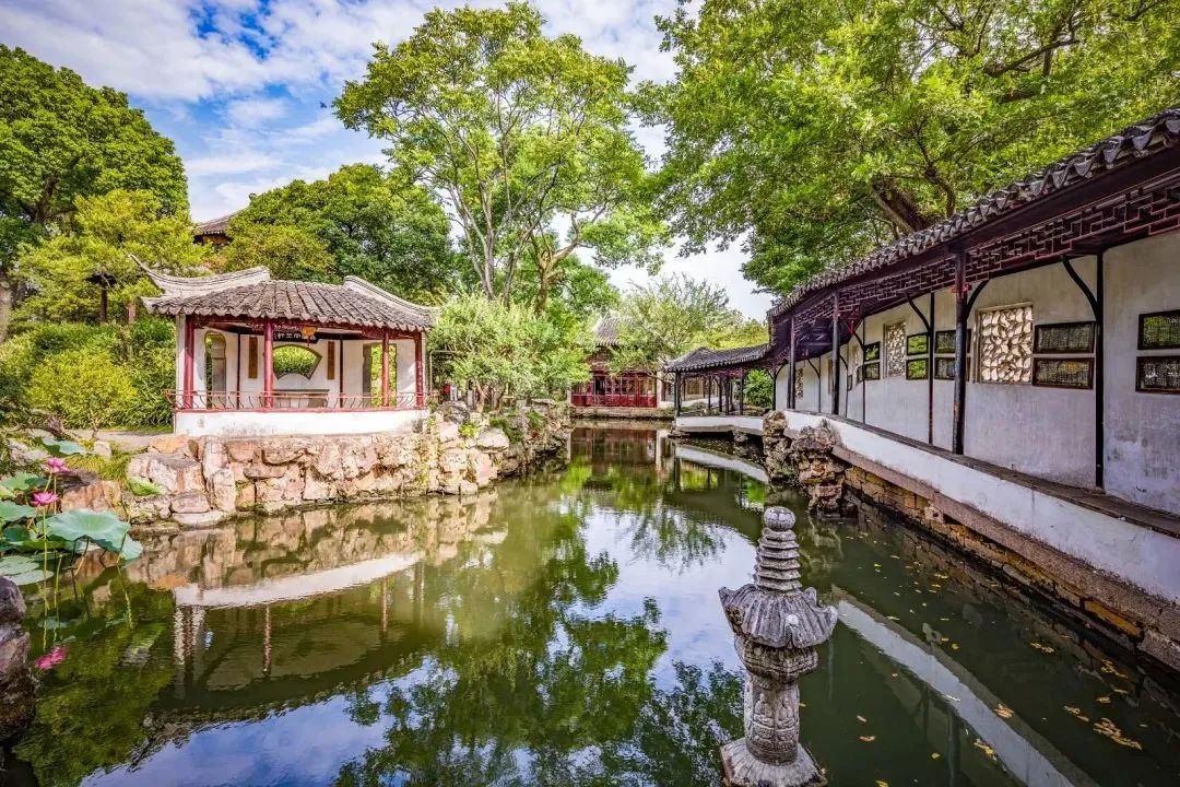 苏州古典园林吸收了江南园林建筑,苏州园林和苏州古典园林哪个好