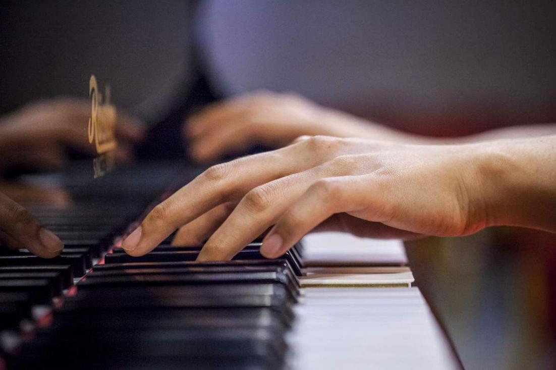 钢琴变奏曲的曲式结构,钢琴曲曲式结构分析