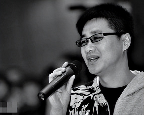 吕丽萍前夫现在怎么样了,吕丽萍与前夫的孩子跟谁