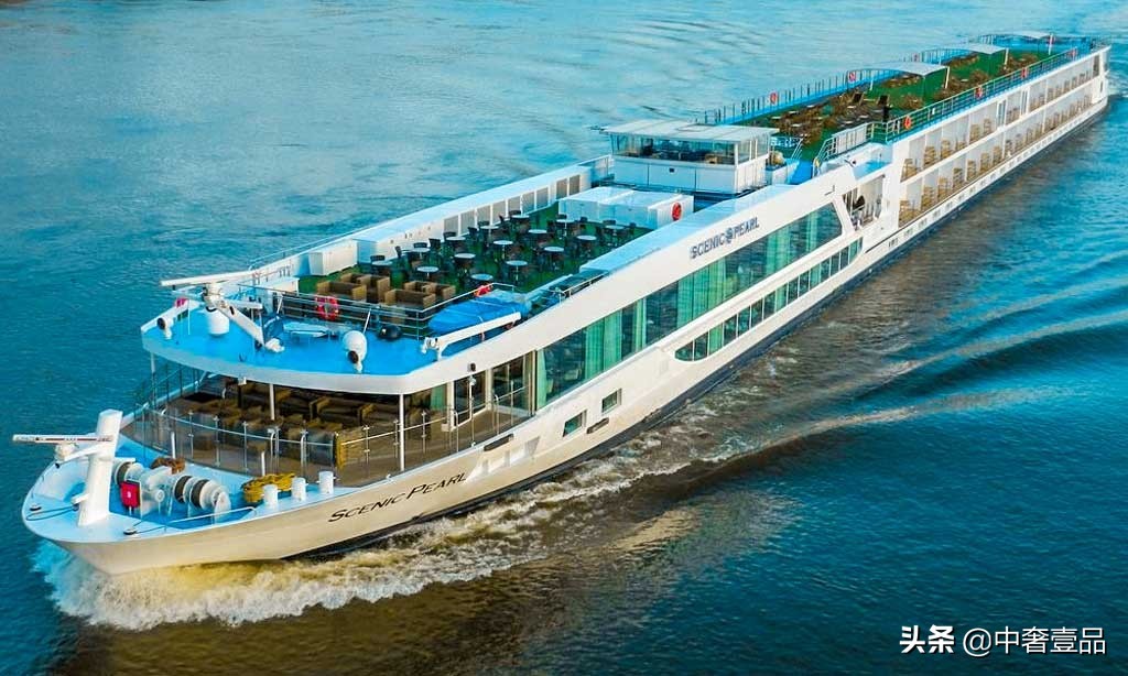 全球最新十大豪华邮轮,有多少艘邮轮才称得上大型邮轮