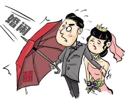 低俗闹婚恶习事件新郎被打死,低俗闹婚新郎被砸鸡蛋有整治吗