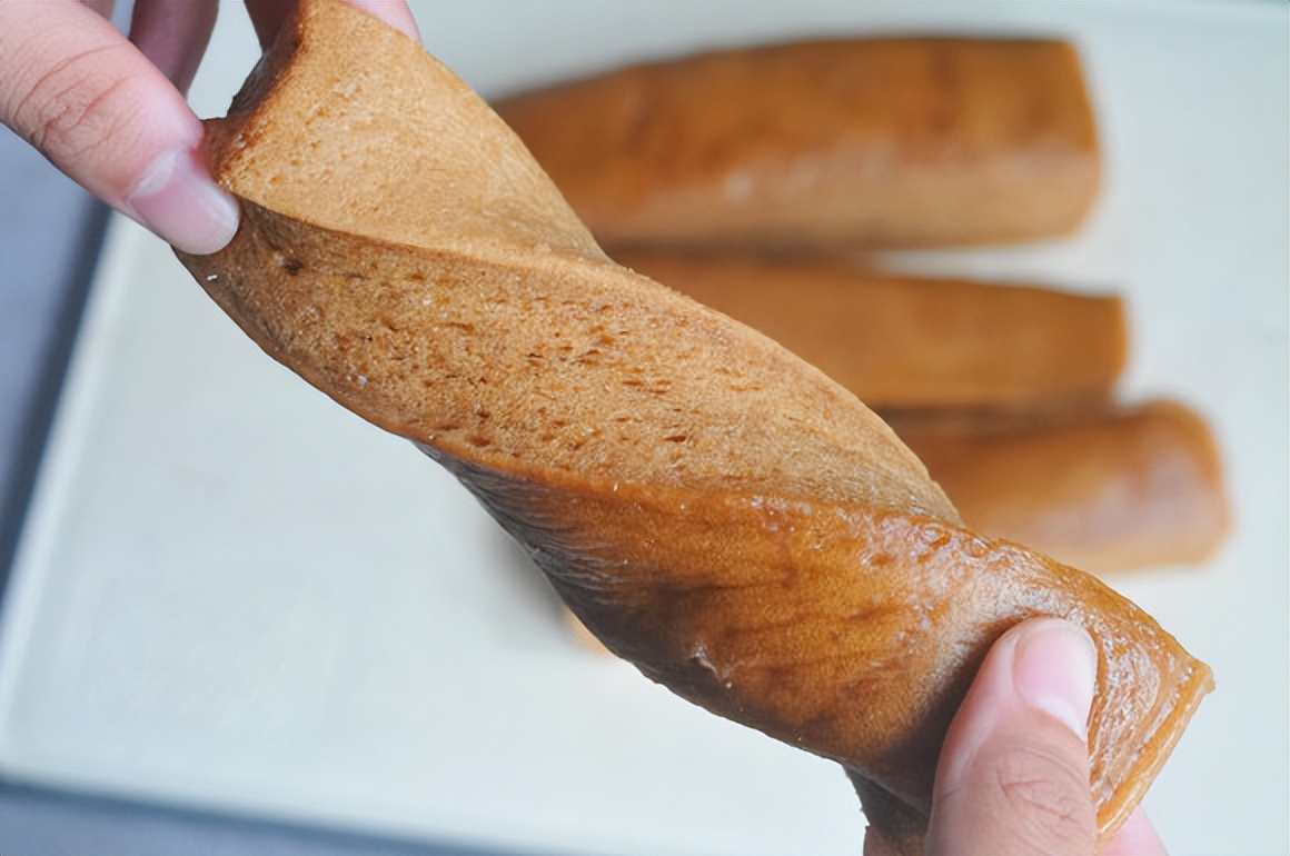 手脚冰凉试试它！面粉加它不用揉，锅中一蒸，柔软细腻香喷喷