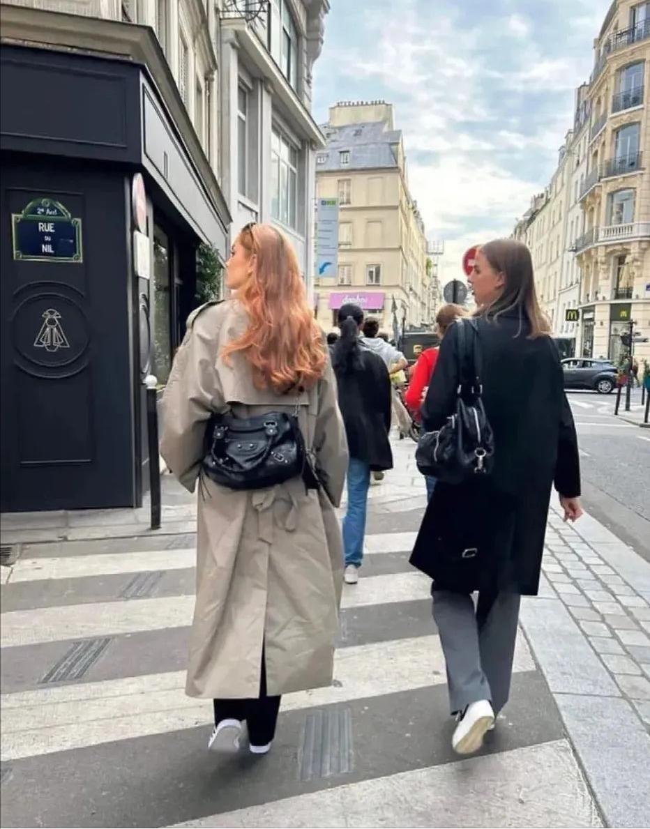 “穿越”到欧洲街头，我发现时髦的普通人们其实在穿这三双鞋子！