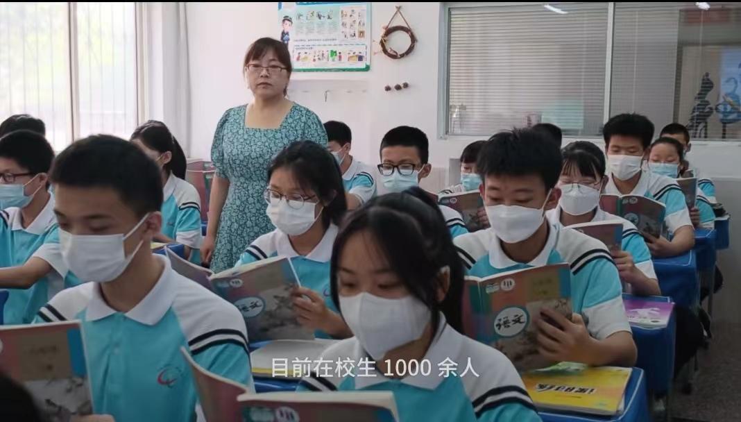 书香不辍芳华待灼是什么意思,书香不辍