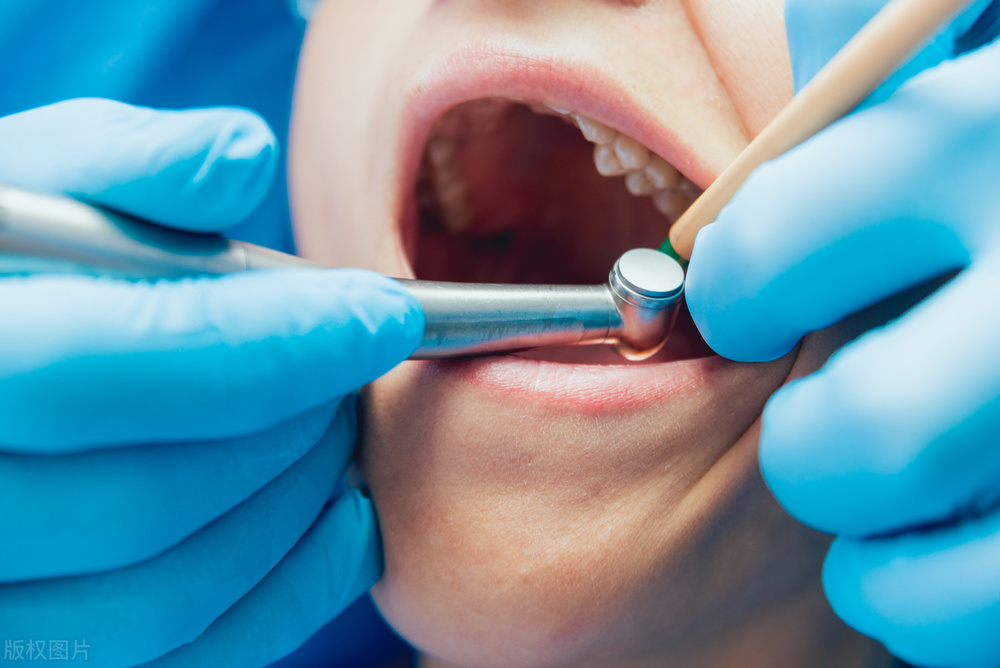 医学类女生适合的有前景的专业,女生选什么医学专业就业前景好