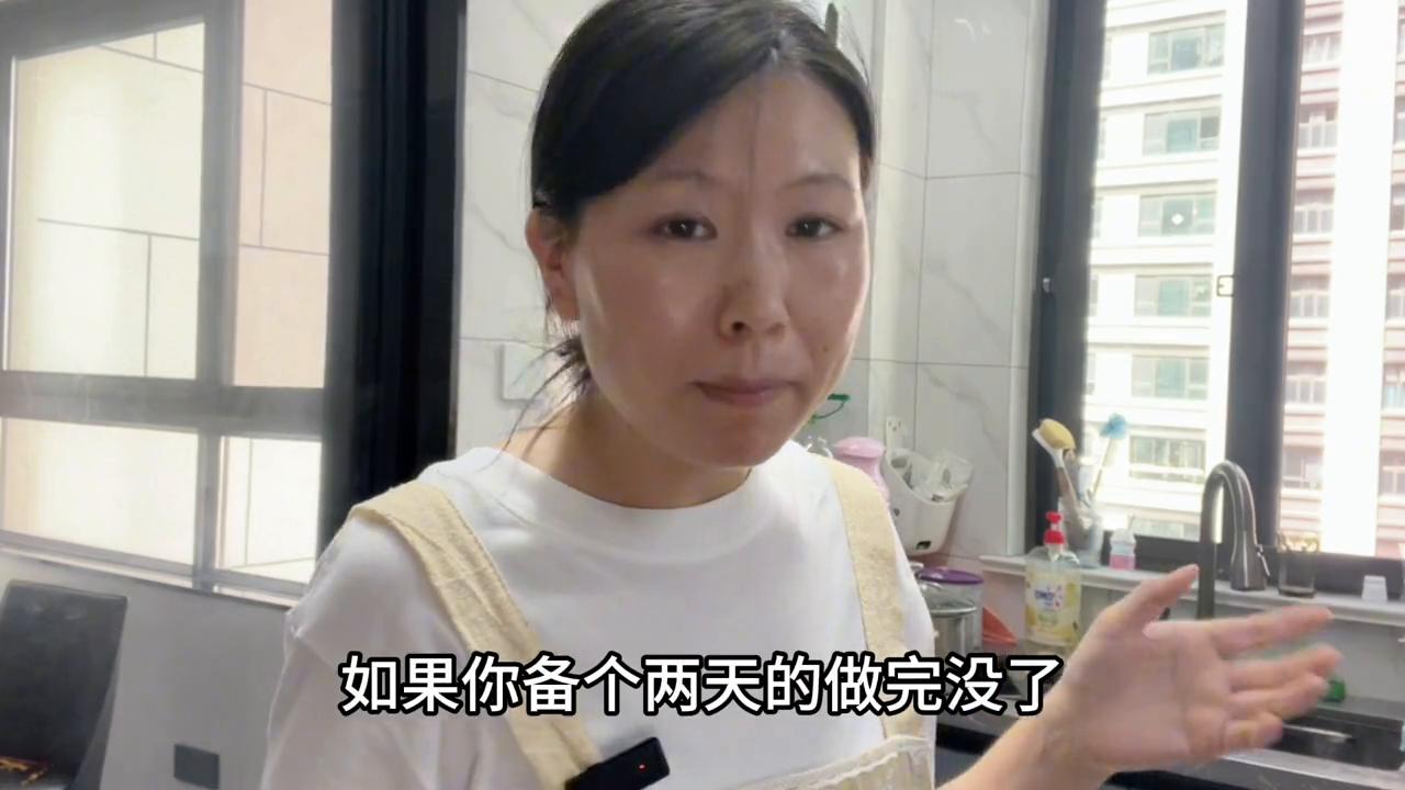 寿司三明治摆摊哪里有货源,摆摊卖三明治寿司一天收入多少