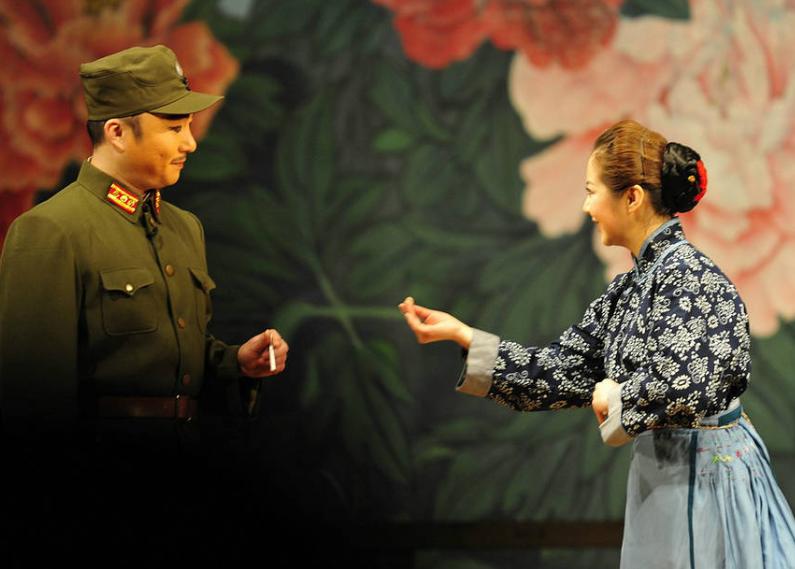 从经典走向世俗，探析小说《沙家浜》的大众传播性