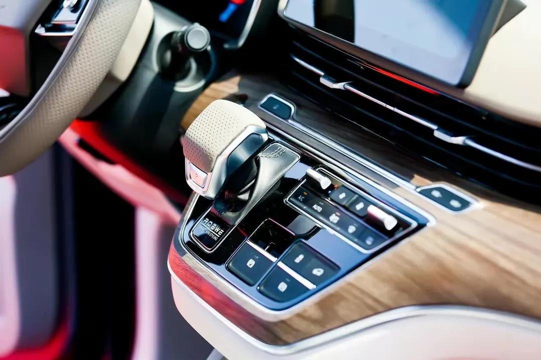 适合全家出游的舒适好车,居家旅游兼顾的车